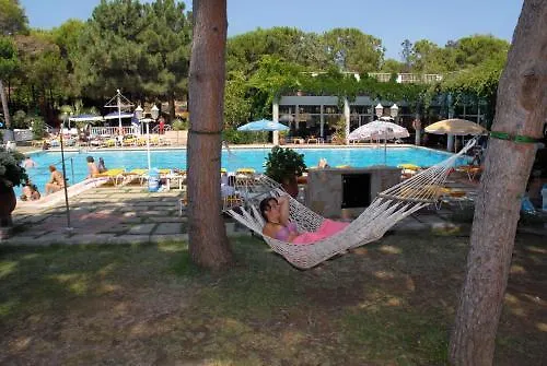 Hotel Gri-Mar Llanca