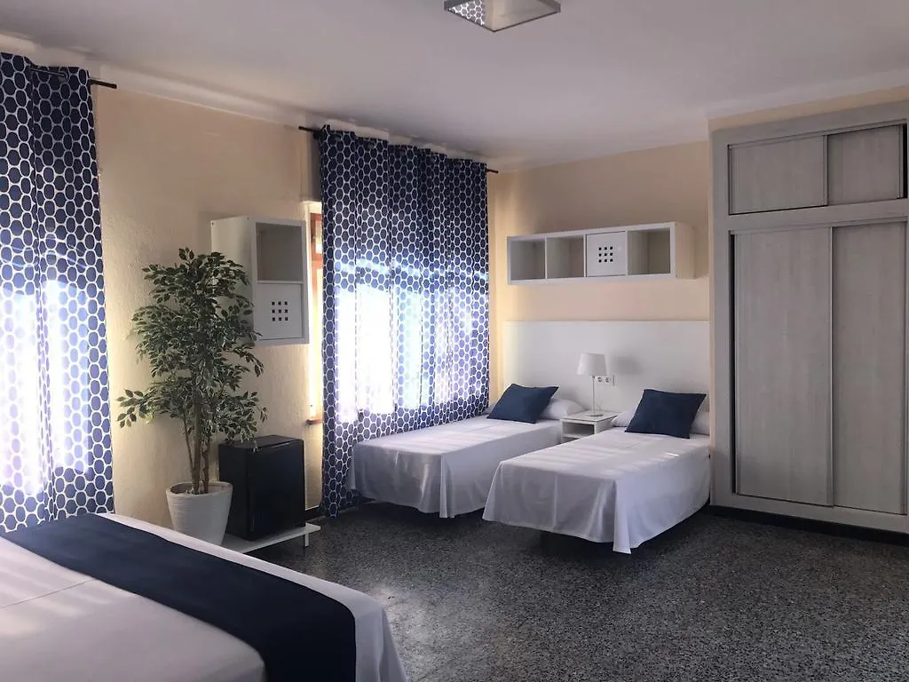 Hotel Gri-Mar Llanca
