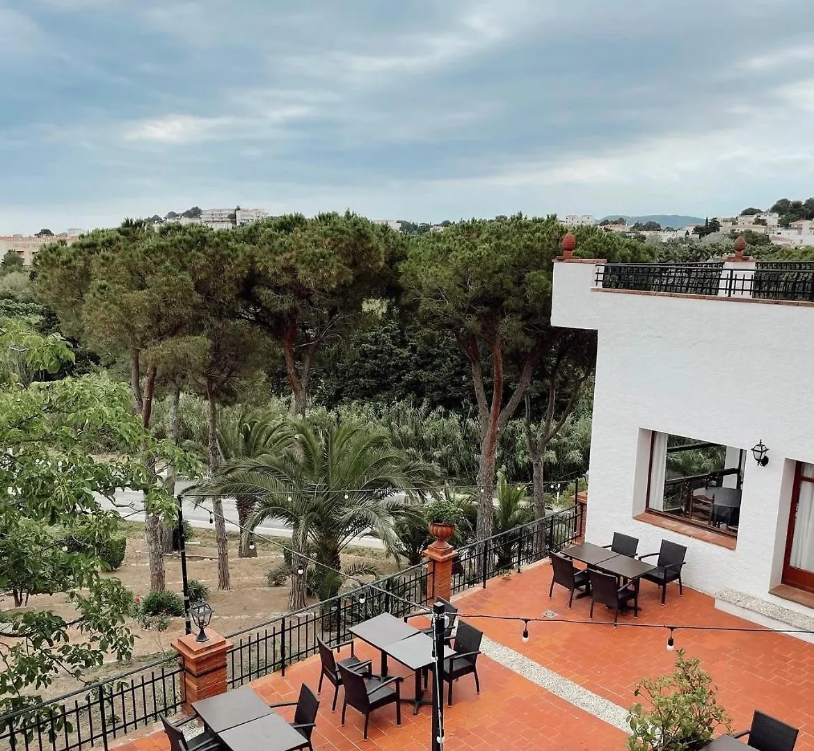 Hotel Gri-Mar Llanca